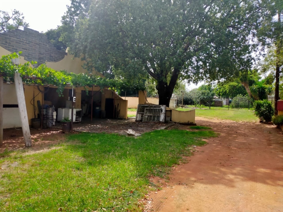 4 Bedroom Property for Sale in Kroondal North West